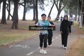 Runner Photo 4312864