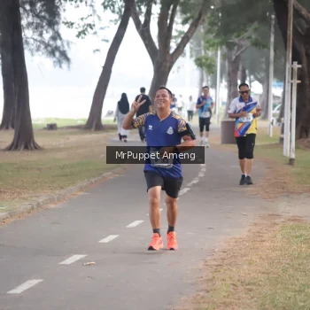 Runner Photo 4312876