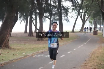 Runner Photo 4312892