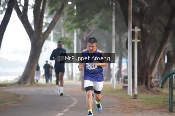 Runner Photo 4312897