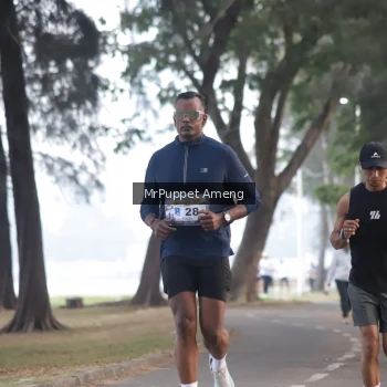Runner Photo 4312909