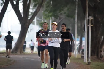 Runner Photo 4312917
