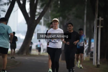 Runner Photo 4312920