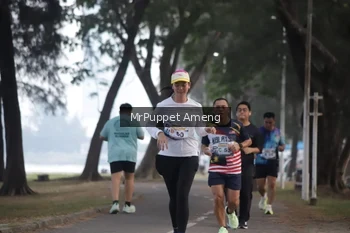 Runner Photo 4312925
