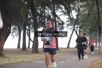 Runner Photo 4312928