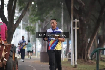 Runner Photo 4312937