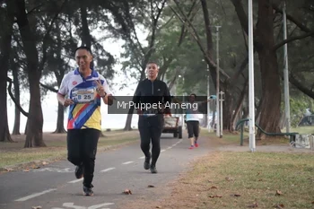 Runner Photo 4312944