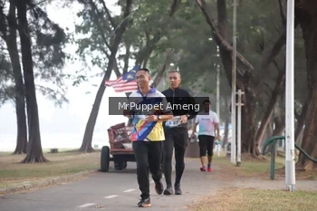 Runner Photo 4312949