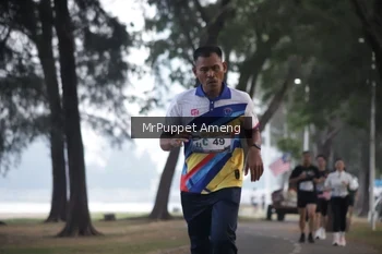 Runner Photo 4312960