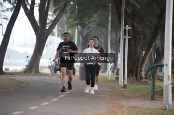 Runner Photo 4312963