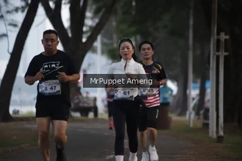 Runner Photo 4312966
