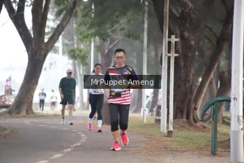 Runner Photo 4312974