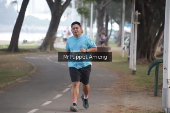 Runner Photo 4312994