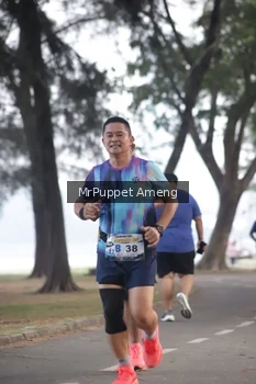 Runner Photo 4313033