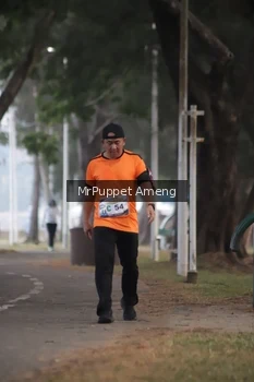 Runner Photo 4313059