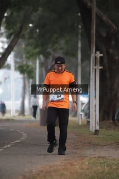 Runner Photo 4313060