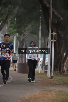 Runner Photo 4313067