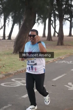 Runner Photo 4313095