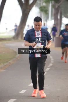 Runner Photo 4313099