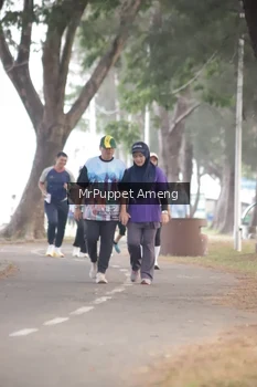 Runner Photo 4313106