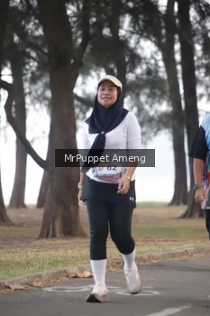 Runner Photo 4313111