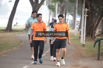 Runner Photo 4313115