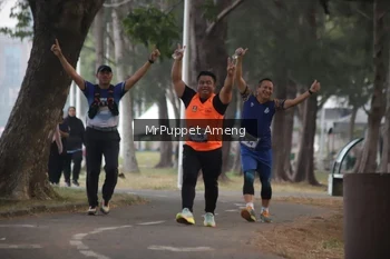 Runner Photo 4313126