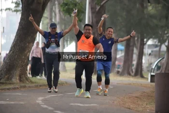 Runner Photo 4313128