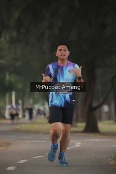 Runner Photo 4313145