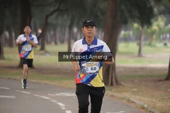 Runner Photo 4313149