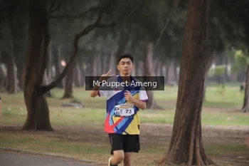 Runner Photo 4313161