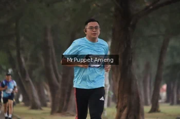Runner Photo 4313162