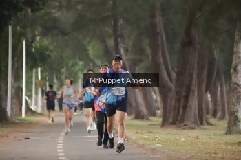 Runner Photo 4313177