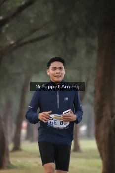 Runner Photo 4313244