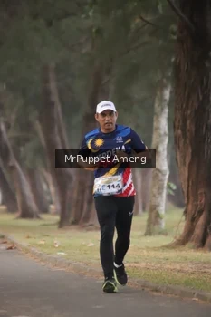 Runner Photo 4313290