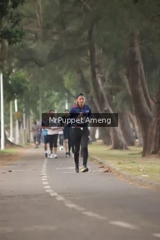 Runner Photo 4313293