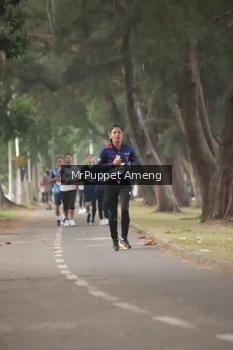 Runner Photo 4313294