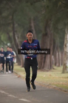 Runner Photo 4313297