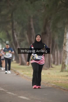 Runner Photo 4313324