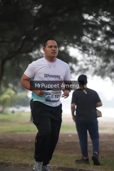 Runner Photo 4313357