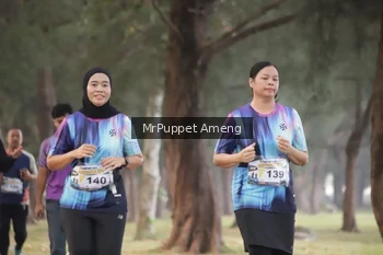 Runner Photo 4313367
