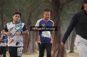 Runner Photo 4313372