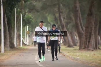 Runner Photo 4313388
