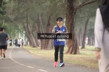 Runner Photo 4313418