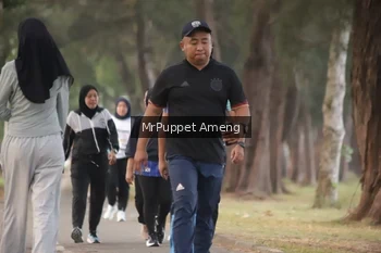 Runner Photo 4313438