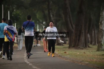 Runner Photo 4313451