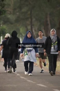 Runner Photo 4313483