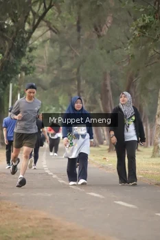 Runner Photo 4313491
