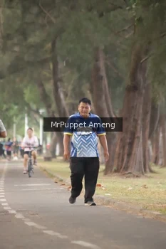 Runner Photo 4313495