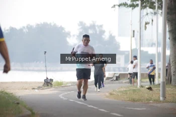 Runner Photo 4313499